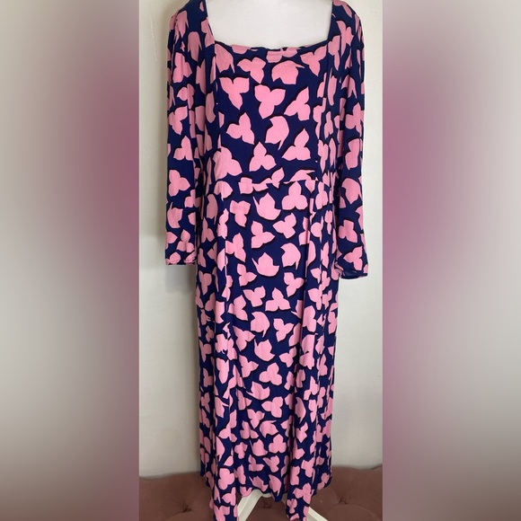 DIANE VON FURSTENBERG
Joanna Crepe Midi Dress In Leaf Shadow - Picture 3 of 10